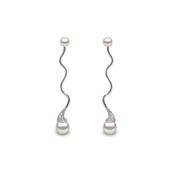 Boucles d'oreilles Sleek en or blanc avec perles d'Akoya et diamants