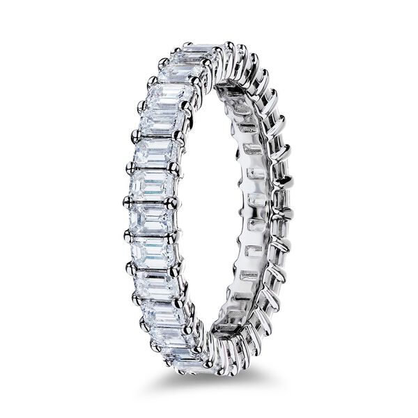 Alliance &eacute;ternit&eacute; en platine sertie de diamant &eacute;meraude, 2.40ct