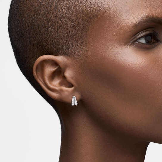 Model shot of Birks Beekeeper white gold earrings with round diamonds image number 1