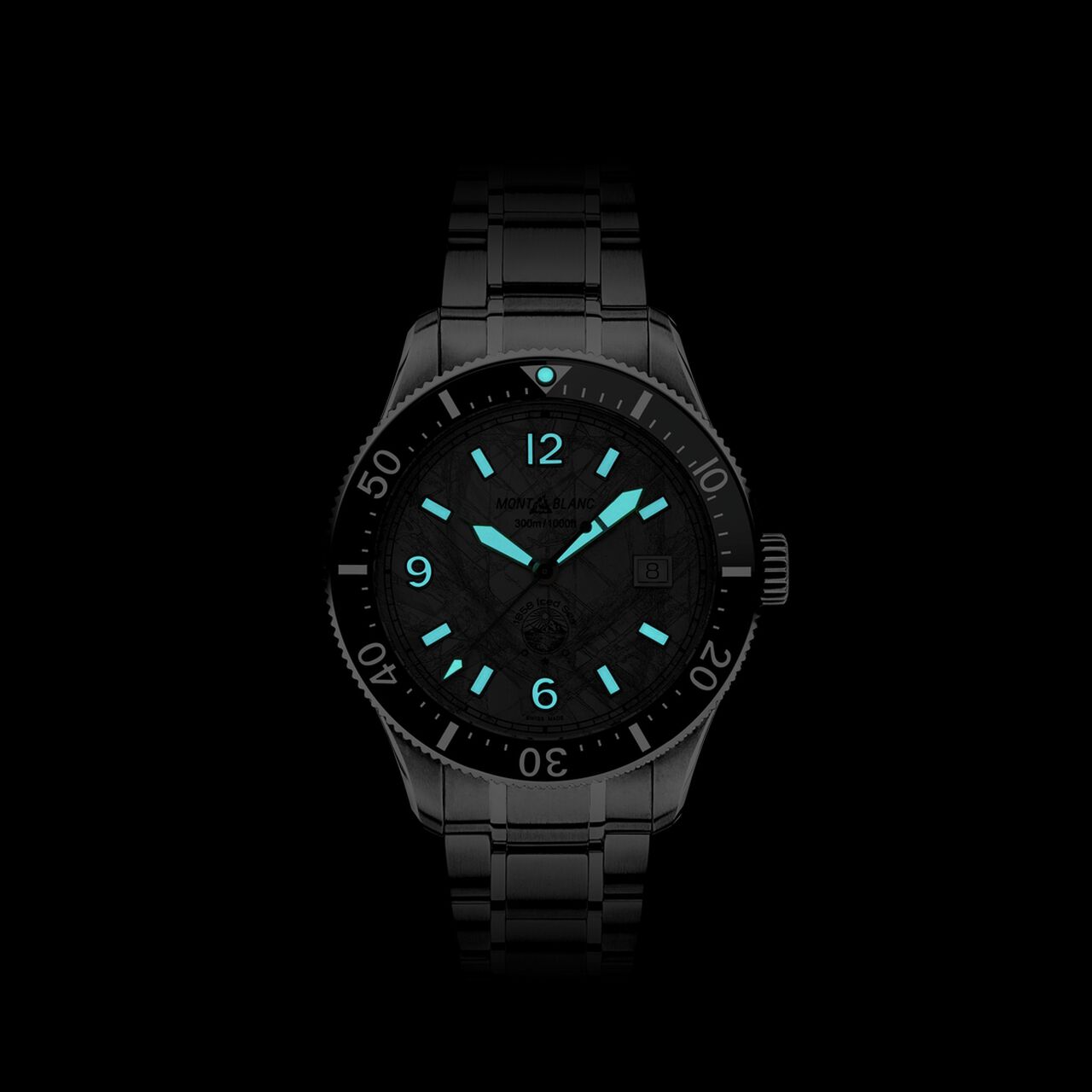 Montblanc 1858 Iced Sea Automatic 41 mm Stainless Steel 130793 Night Mode image number 5