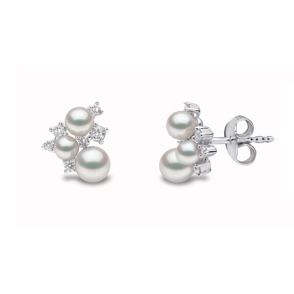 Boucles d'oreilles clous Trend en or blanc avec perles et diamants