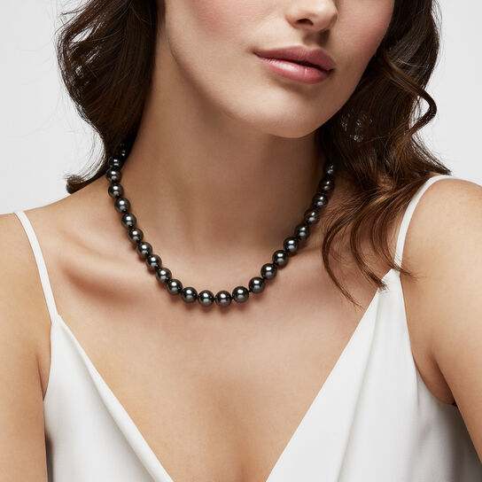 Birks Perles collier de perles 10-11 mm de Tahiti en or blanc sur mannequin image number 2