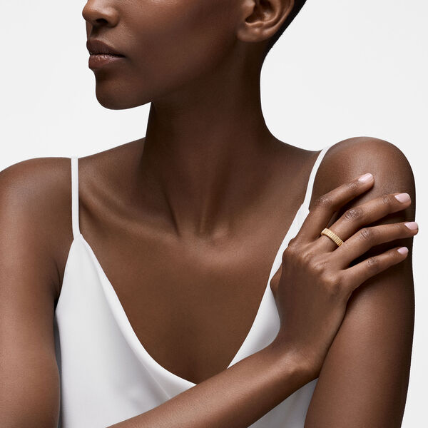 Bague pliss&eacute;e en or jaune, 5 mm