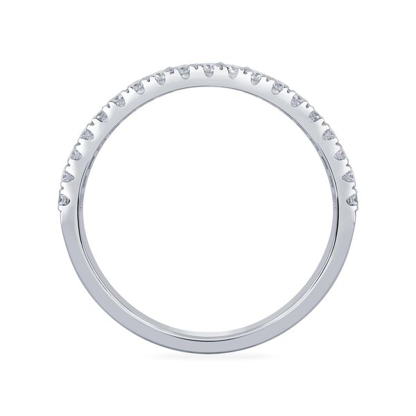 Bague fine en saphirs et diamants