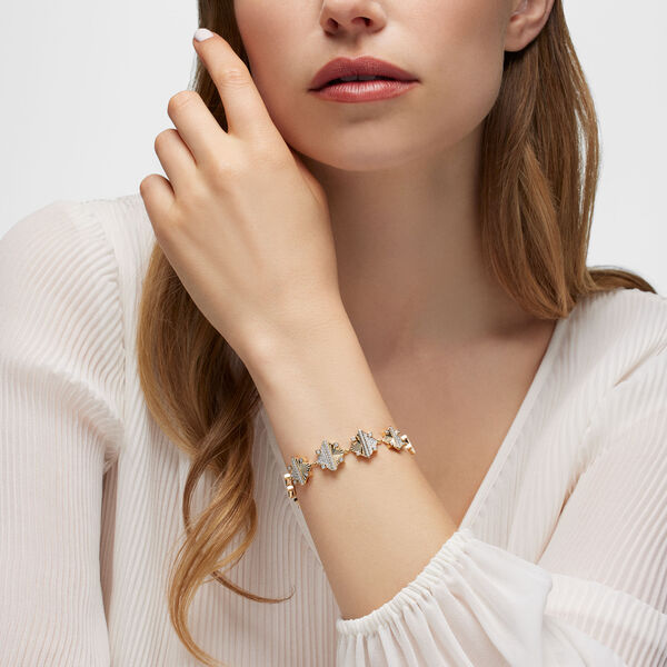 Exceptionnel bracelet en or jaune guilloché et diamants