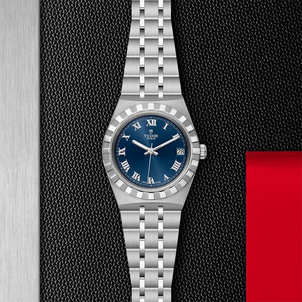 TUDOR Royal 34 mm automatique en acier inoxydable