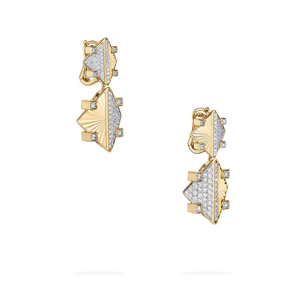 Exceptionnelles boucles d'oreilles pendantes en or jaune guilloché et diamants