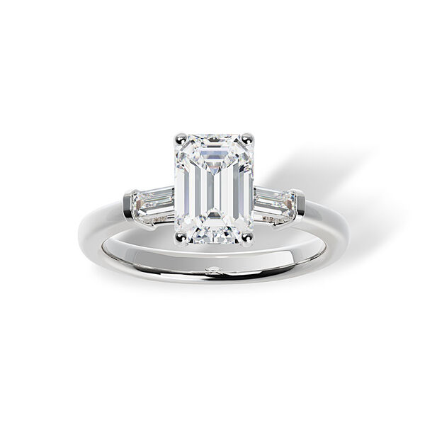 Bague de fiançailles à diamants émeraude avec diamants baguettes latéraux