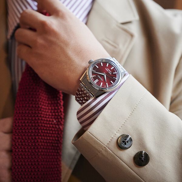 King Seiko 37 mm automatique en acier inoxydable