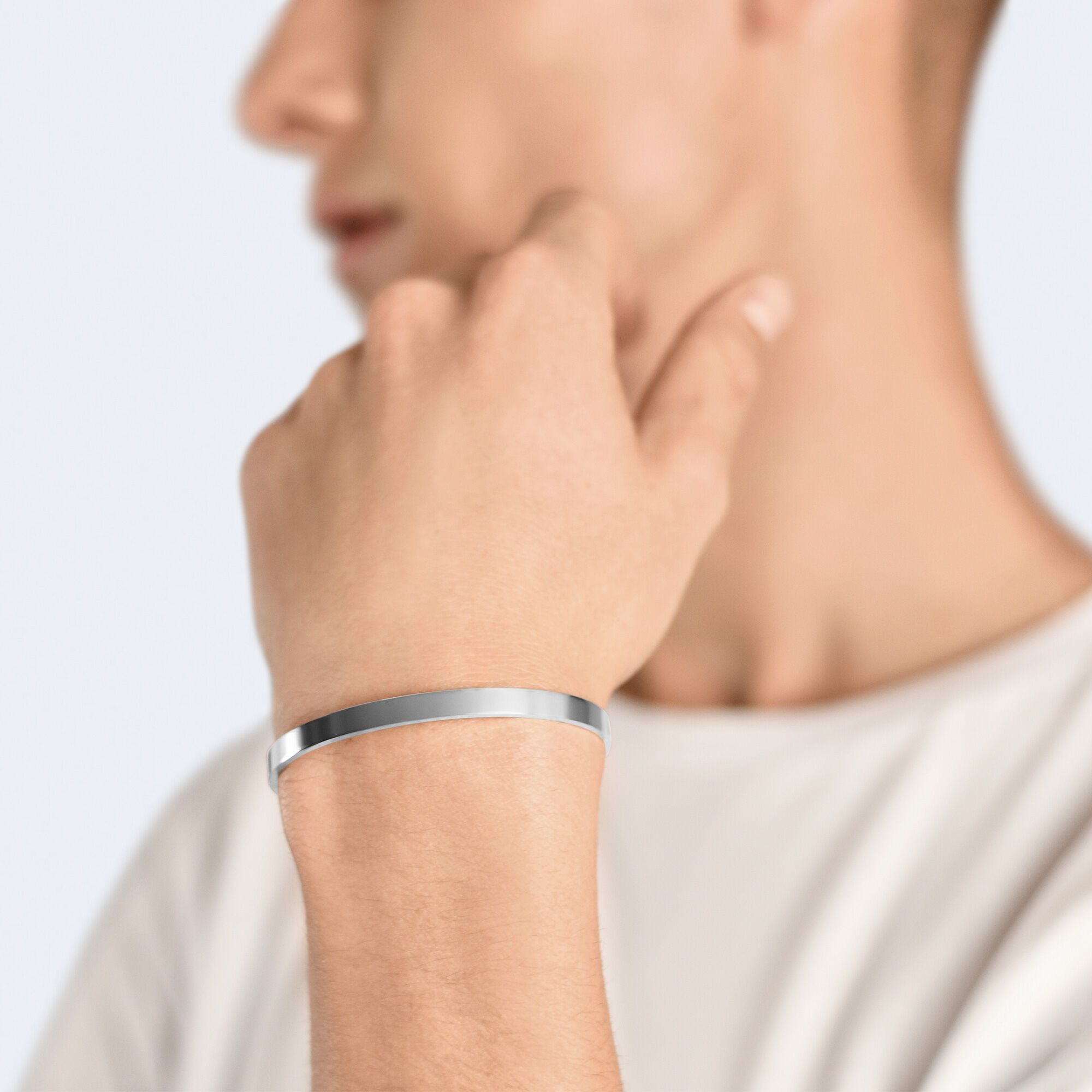 15g Polished Silver Ribbon Bracelet