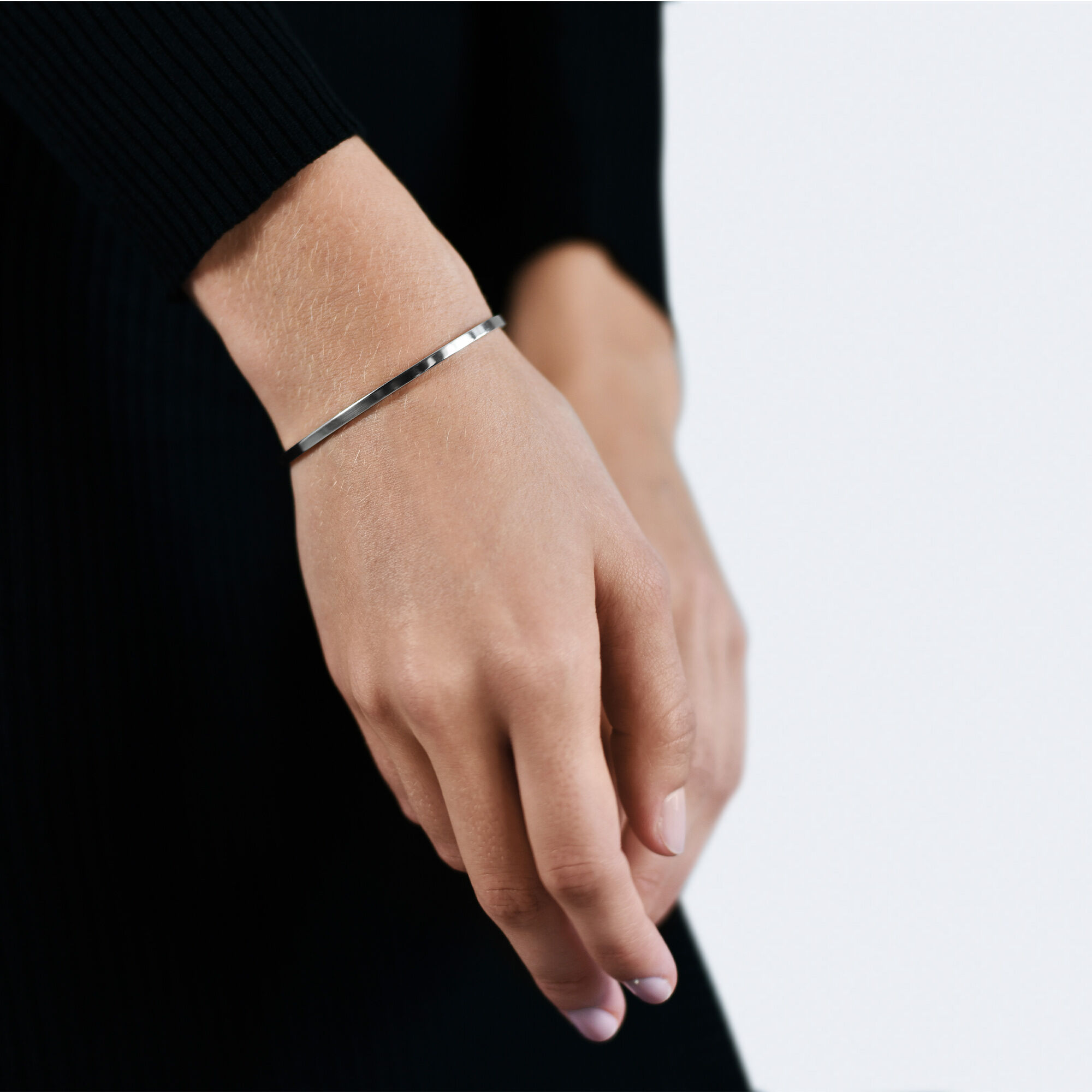 7g Polished Silver Ribbon Bracelet