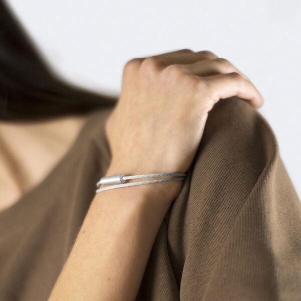 Bracelet câble double tour en argent brossé 9g