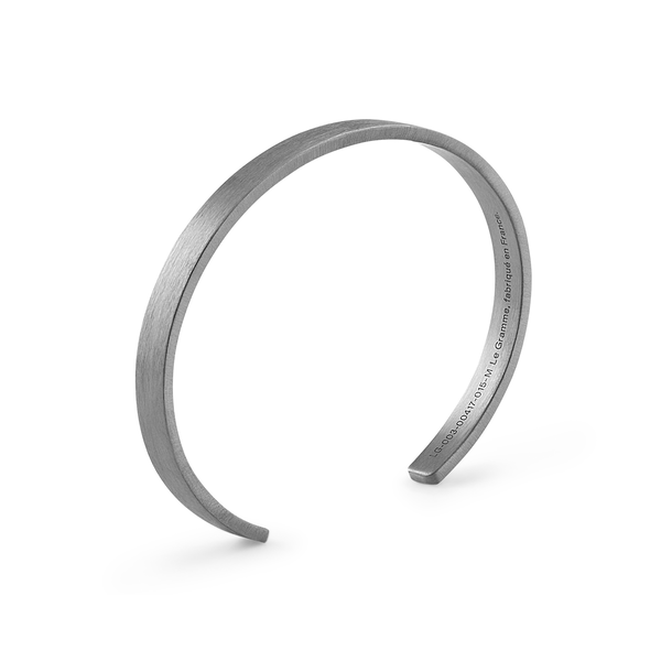 Bracelet ruban en argent noir brossé 15g