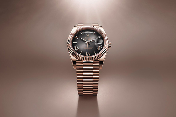 Day date watch sale