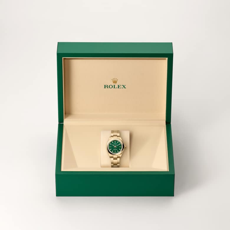 rolex Oyster Perpetual in 18 ct yellow gold, M276208-0002 - Maison Birks