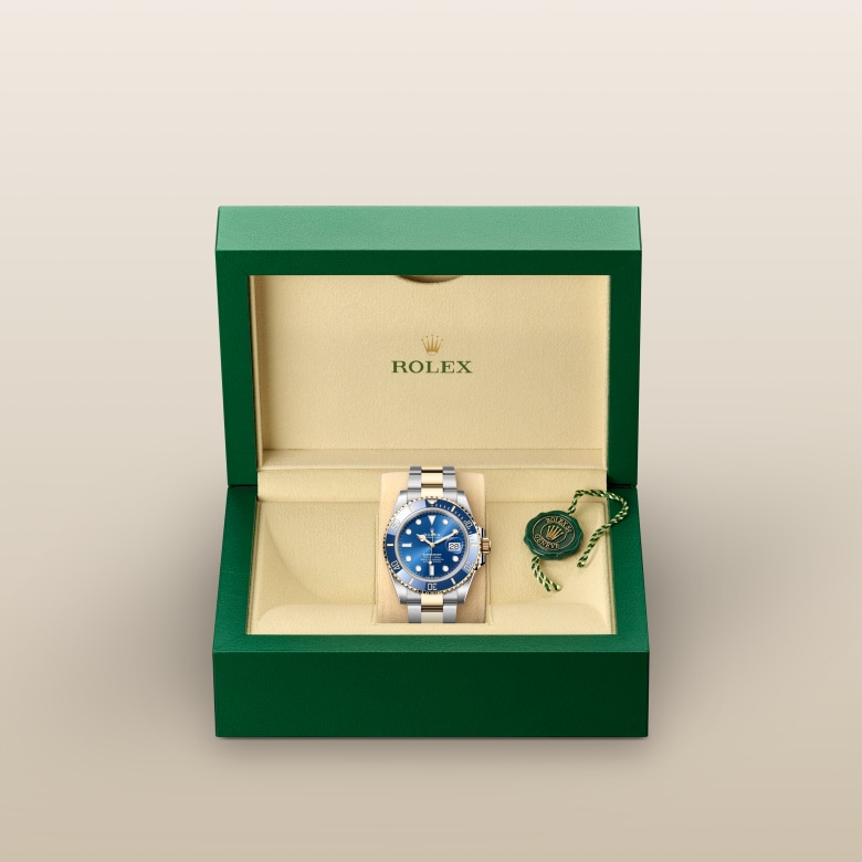 Rolex Submariner en Rolesor jaune, M126613LB-0002 - Maison Birks