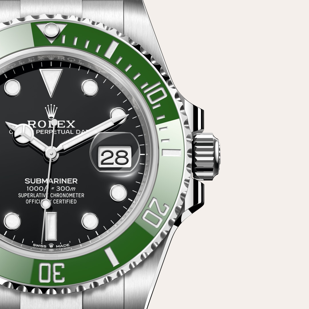 Rolex Submariner Date in Oystersteel, M126610LV-0002 | Maison Birks