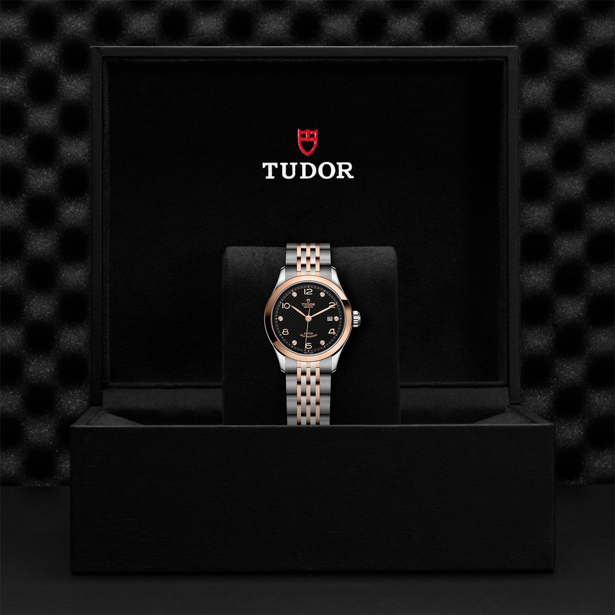 Tudor shop 1926 ladies
